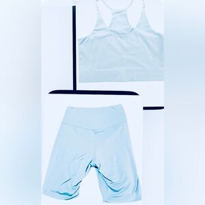 Girlfriend Collective Dewdrop Active Set – Bike Shorts + Halter Bra M